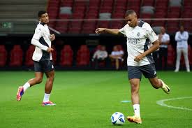 攻防两端都有了一些起色,但快船双向合同新援需要保持稳定性?.